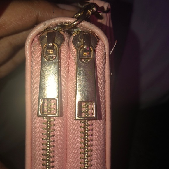 Pink Wallet clutch wristlet - Picture 3 of 5